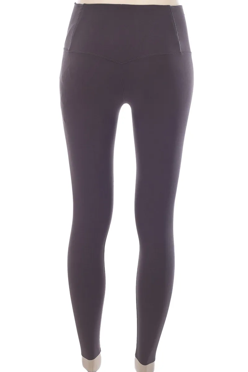ROPA DEPORTIVA / SALIDA DE BAñO COLOR GRIS  NIKE